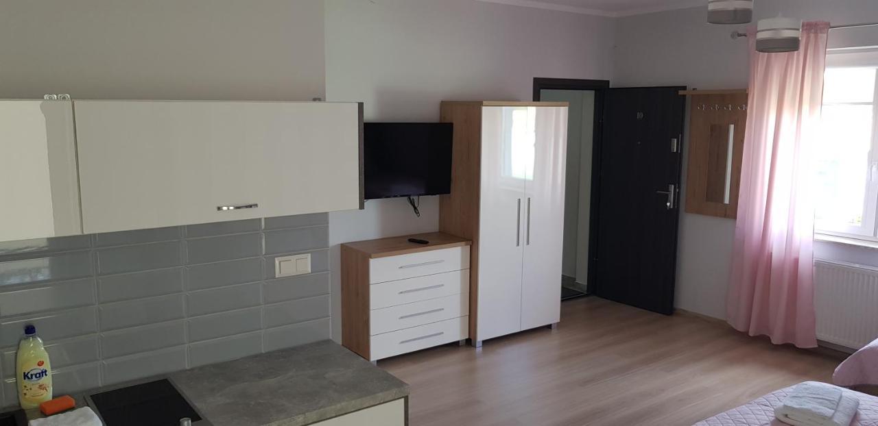 Apartamenty Maja -Pokoje - Domy Wakacyjne -Basen Podgrzewany -Jacuzzi - Sauna Łeba Exterior foto