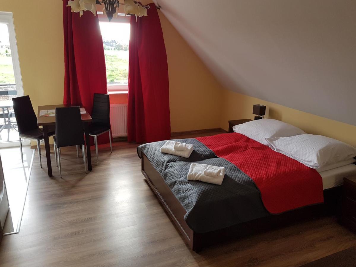 Apartamenty Maja -Pokoje - Domy Wakacyjne -Basen Podgrzewany -Jacuzzi - Sauna Łeba Exterior foto
